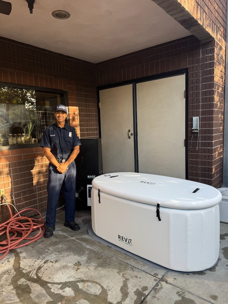 Responders1stLA's tweet photo. Thank you @RevxWellness for partnering with us in installing two cold plunges at Los Angeles Fire Stations over the weekend! https://t.co/omFcIjrRle