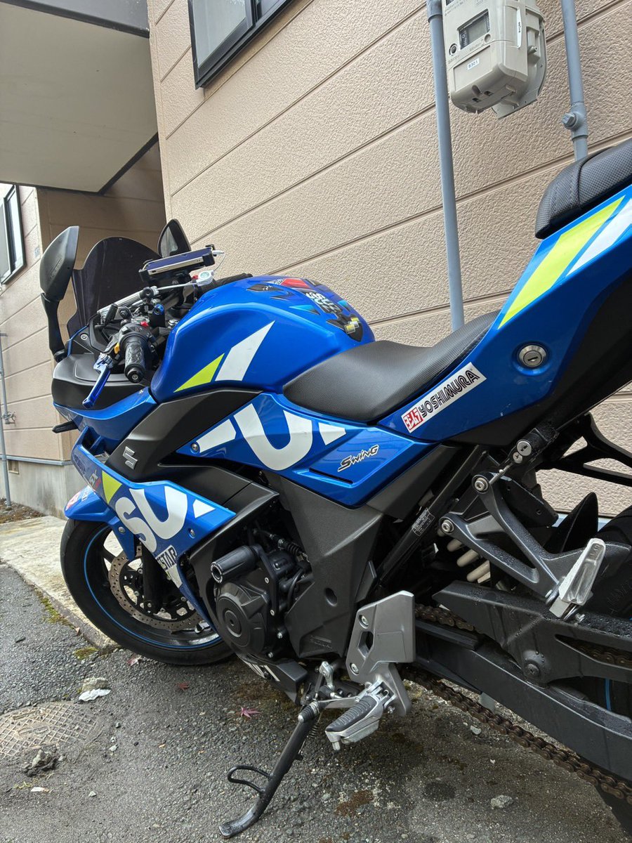 jidoushatounan's tweet photo. 【バイク盗難情報】 千葉県成田市飯仲でスズキ GSX250の盗難被害がありました！
近隣の方はご注意ください！

■車種：スズキ GSX250
■日時：2026年7月20日 20:00 〜 2026年7月21日
■被害場所：千葉県成田市飯仲
■ナンバー：山形 か 5510
■特徴：サイドバックは外してます。ヨシムラのマフラー、ブラックスクリーン、ブレーキとクラッチレバーがブルーです。

■オーナー（投稿主）：拡散希望！！ 息子のバイクが盗難されました💢
■オーナー（投稿主）連絡先：@paparinko77

詳細URLと拡散用動画はリプ欄です
#拡散希望 ご協力お願いします！