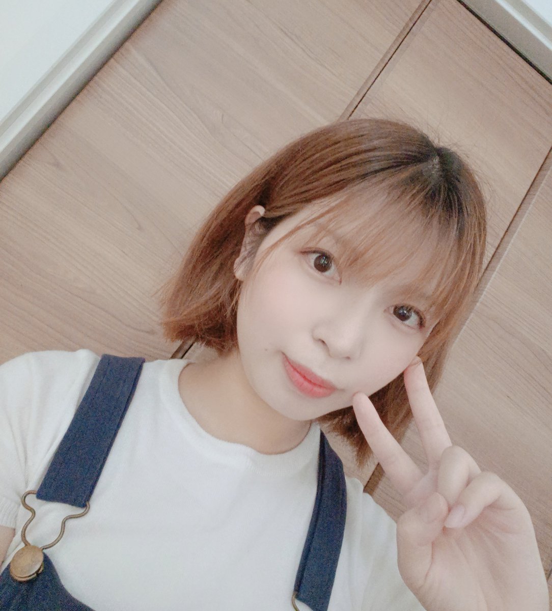 DALwXe7epdhocMS's tweet photo. 33歳になったよ😌
これからもほそぼそとツイートしていくのでよろしくお願いします。 https://t.co/1Ldjmw0LXi