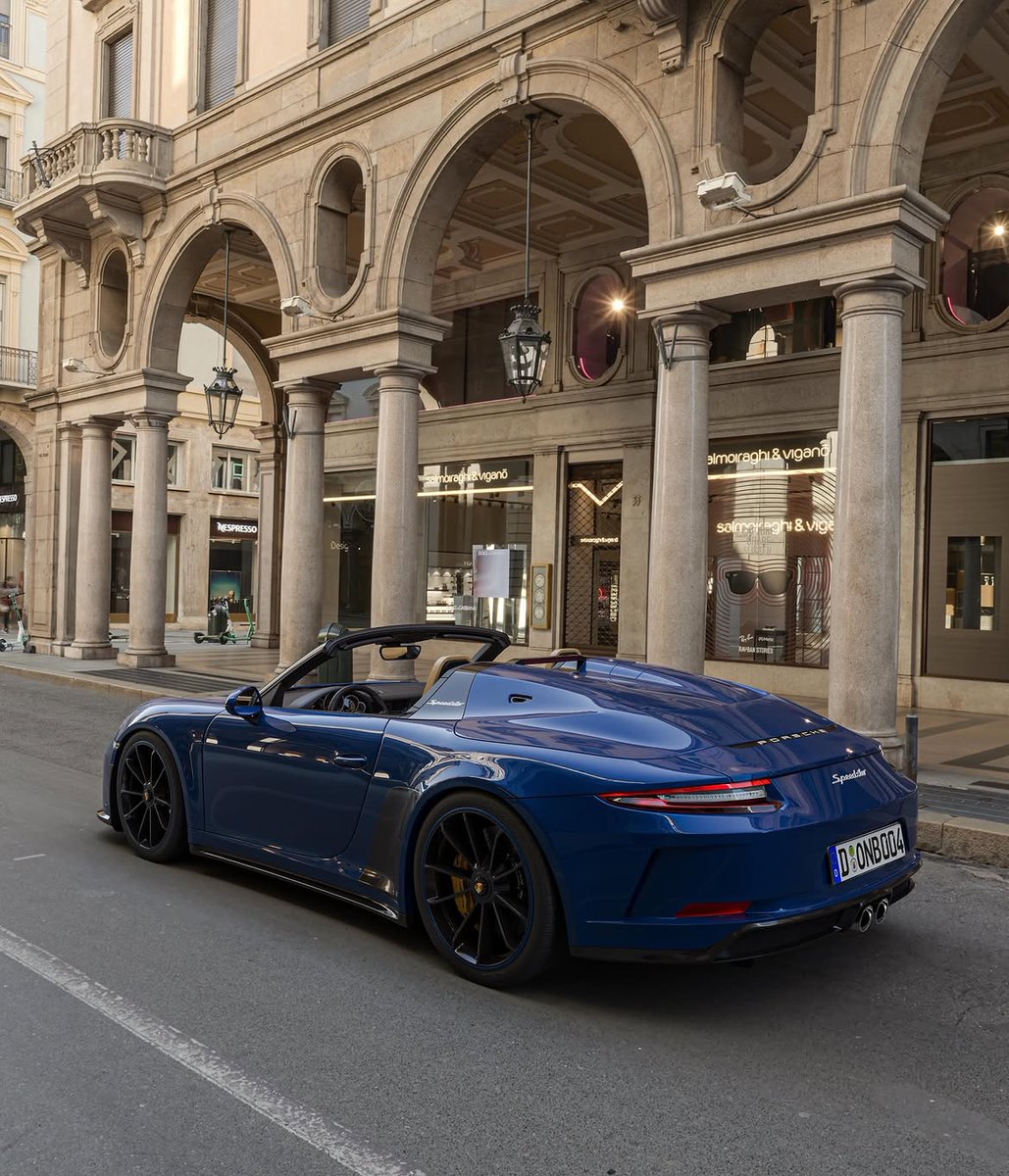 TheAutoHub's tweet photo. Porsche 911 Speedster https://t.co/eB9FOUhPbW