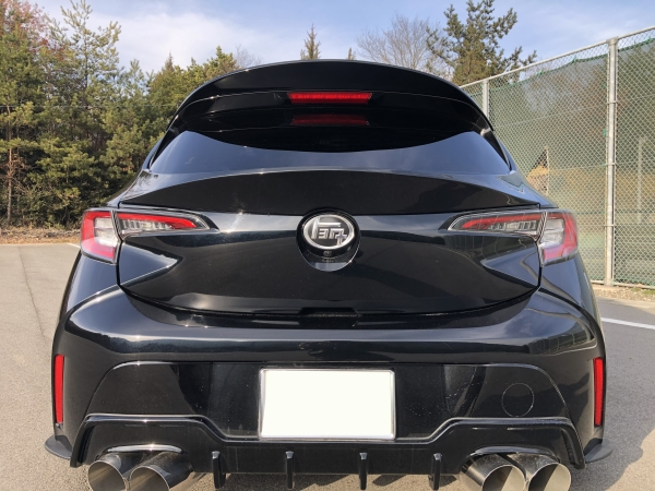 HighWorks_taka's tweet photo. 先日発送したE210 カローラスポーツ用のリアウィングです。
2019年販売開始。
https://t.co/GOZjgqpyVv

国の内外で安価なそっくりさんが出まわっております。

でもホンモノを選ばれる方もいらっしゃいます。
このたびはご購入ありがとうございました!

#HighWorks #ハイワークス
#日本製エアロ https://t.co/XA1uqtS7Ms