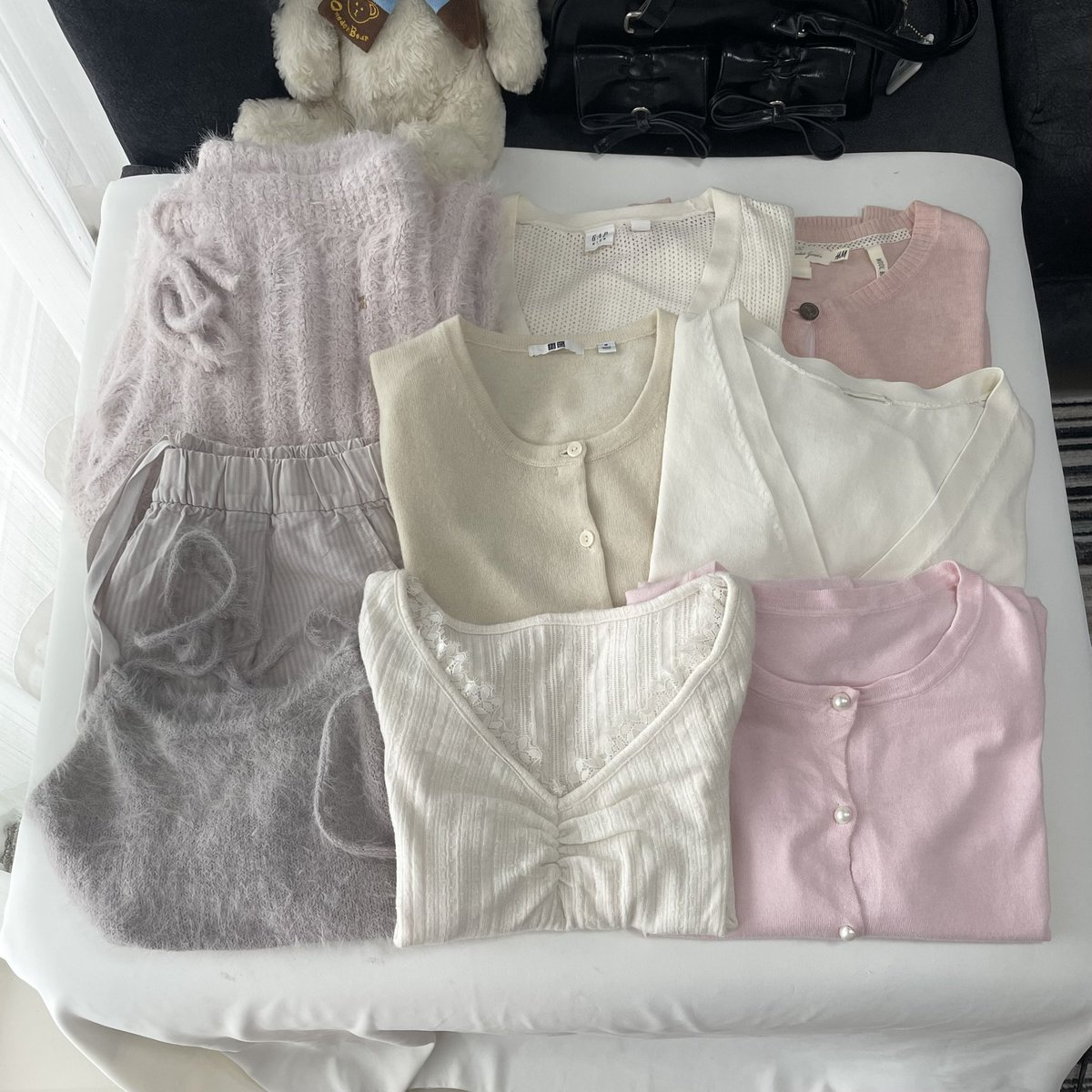 Liiiiyyyyy_'s tweet photo. ꒰  ֯ 𓌈 ส่งต่อเสื้อผ้า ♡ cardigan  ꒱ 🐰 ˚ ༘
🍨 วันแรกมาแล้วจ้า ชม นต 🩰🍮

ลงวันนี้  21/07 20.00 น. 
ค่าส่งเหมา 45.- ปัก+ฟอล 35.- ꒱˚ ༘♡ 🛒

#เสื้อผ้ามือสอง #เสื้อผ้ามือสองสภาพดี #ส่งต่อเสื้อมือสอง #ส่งต่อเสื้อผ้ามือ2 #โล๊ะตู้เสื้อผ้ามือสอง #โล๊ะตู้ #ส่งต่อเสื้อผ้า https://t.co/rtFFhxN8xO