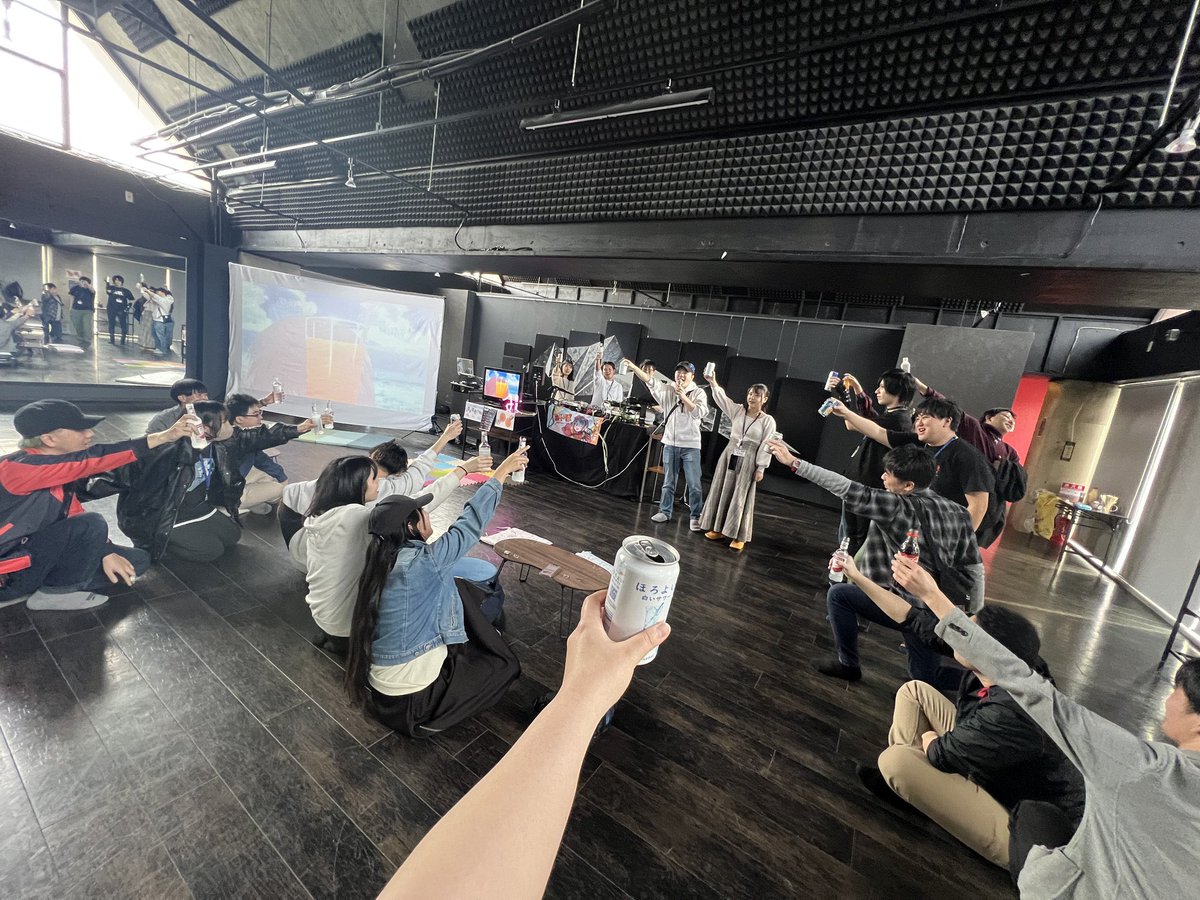 kro_rrr_'s tweet photo. 京都のお座りアニクラ
 【ミニぱ 】vol.9

お客さん同士や演者との交流がしやすく
のんびりするタイプのアニクラです🌟

クッションや寝袋持ち込み自由🛌

⏰9月5日（土）16:00〜
💰1500円（1ドリンク付き）
📍Ortho DANCE STUDIO

⚠️ツイプラYes50名まで、ご注意を
https://t.co/kOfcqc9GOO

#ミニぱ https://t.co/KbZTbHWXK2