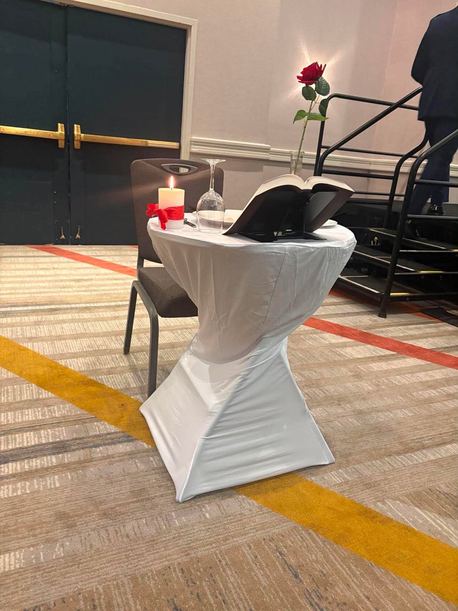 LCMSMAF's tweet photo. The #LCMSConvention always provides a good opportunity for fellowship for our military members and supporters in attendance. We held our banquet last night and we were thrilled to hear from newly retired LCMS Chaplain Gregory Todd, who served as Chief of Chaplain for the Navy. We appreciate all the enthusiastic support of our military!