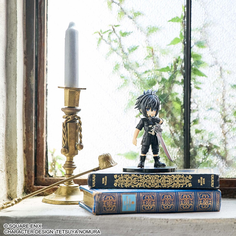 SQEX_eSTORE's tweet photo. 【再受注開始】『ファイナルファンタジーXV』より、「ノクティス・ルシス・チェラム」のアドラブルアーツが再登場！
剣／スマートフォン／交換顔／交換腕の付属パーツにより、様々なポージングが楽しめるディフォルメフィギュアです。#FF15
https://t.co/zBTpvp2n3X https://t.co/Kjmr51gyrv