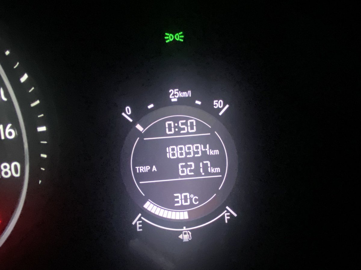 RinkaRyu's tweet photo. 昨日の走行距離621.7キロ🚗
遠かった😫
ま、面白いこともあったからいいけどね🧡
とにかく暑かった🫠 https://t.co/XnOi8jiGzJ