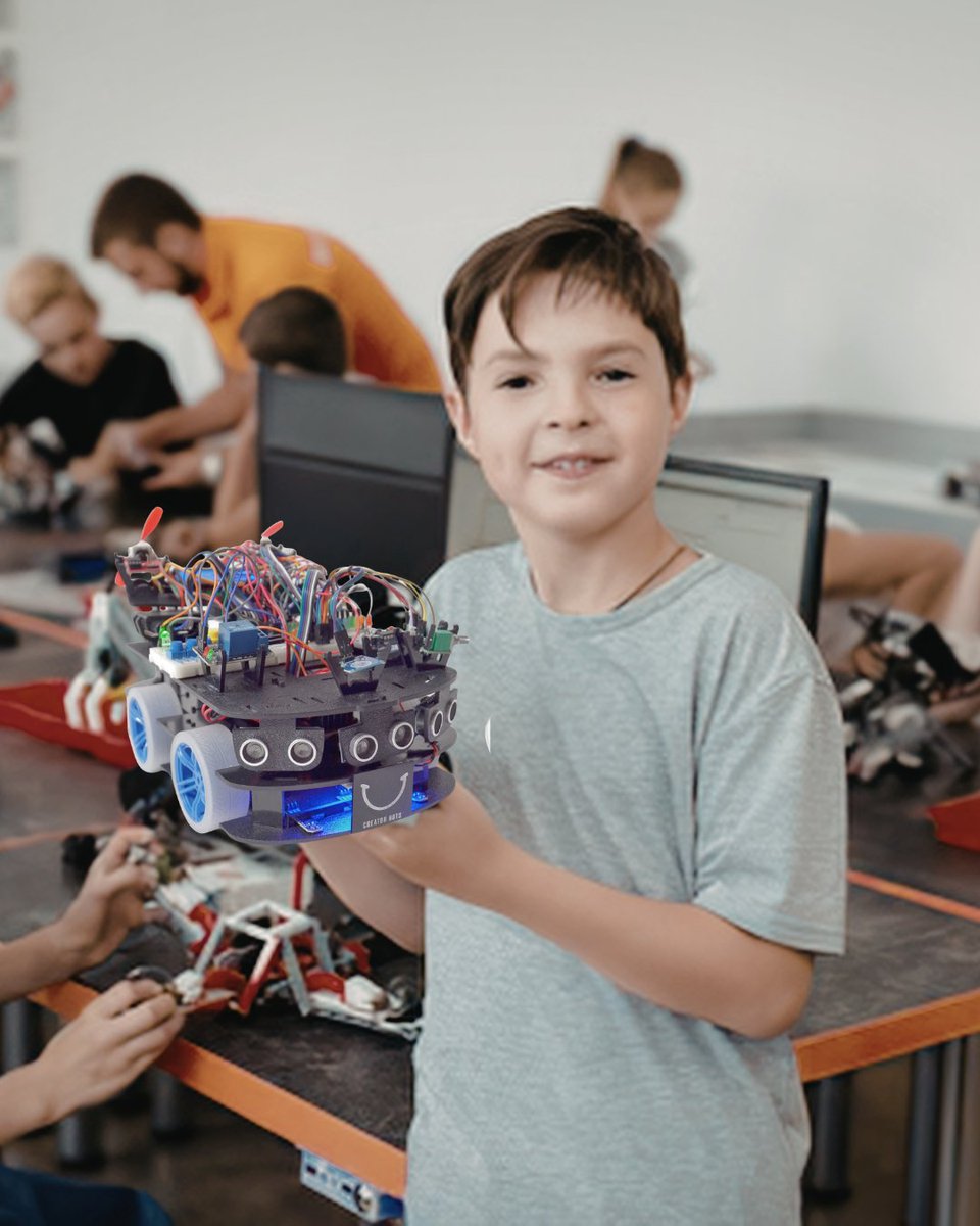 creatorbots's tweet photo. Your beach bag is packed. ☀️ Sunscreen ✅ Snacks ✅ Creator Bot ✅ 

Because the best summer doesn't just happen — it's BUILT. Our award-winning robotics kits travel anywhere and keep brilliant minds building all season long.

#KidsRobotics #MakerKids #SummerBreak2026 https://t.co/KnsVP9reRK