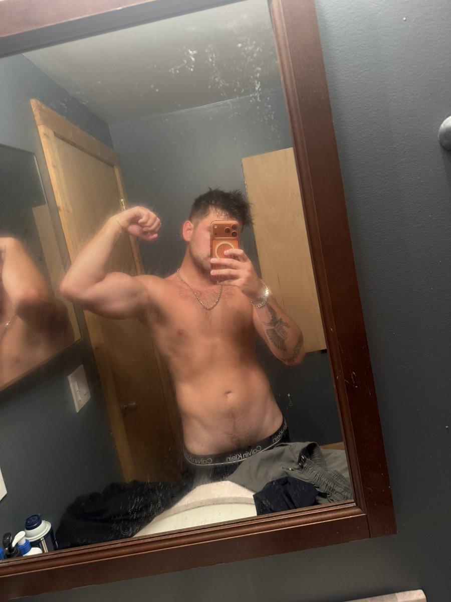 claytonwhiteee tweet media