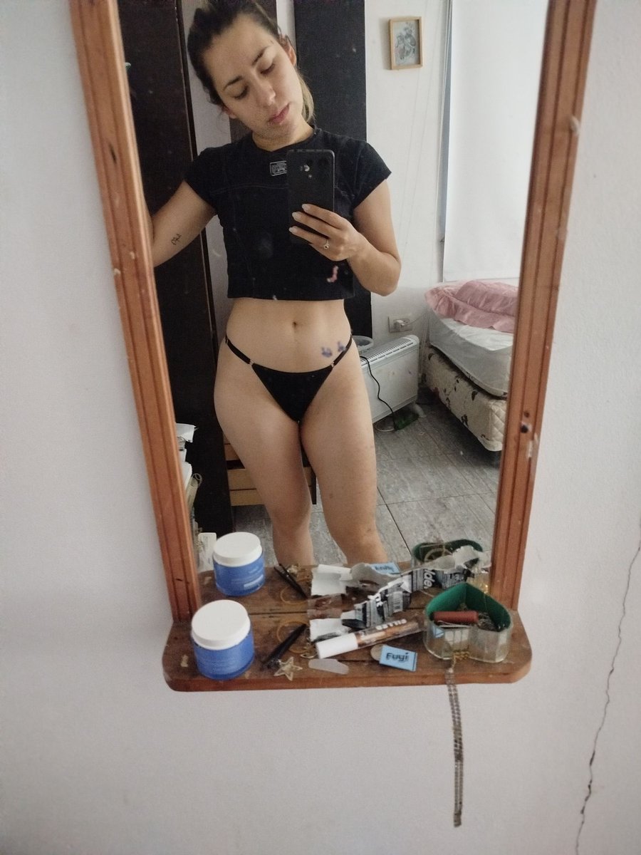 Jake79299798's tweet photo. Little brother with small cock wanted me to expose his sister Lucila he got these pics from her laptop @m1ndless_slut https://t.co/3v5LIdXc0E