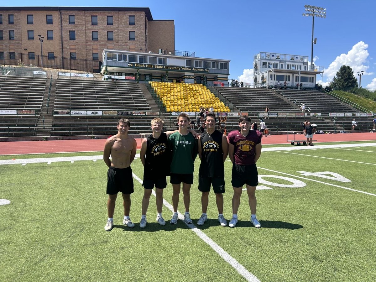 Camdenstar11's tweet photo. Had a great time competing at @BHSUFB camp. Learned a lot from the coaching staff! @CoachSchafer4  @BreskeJosh https://t.co/DCHpV33hsy