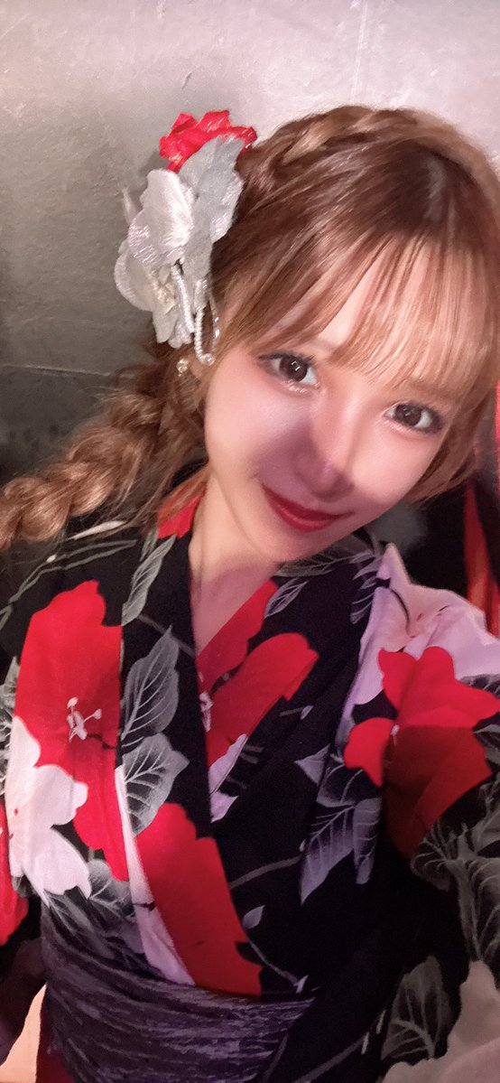shink0516's tweet photo. 2026年7月20日池袋SOUND PEACE
縷々〜浴衣（写メ編）〜
みんな可愛かった🥰 https://t.co/OlTJ2HkeIB