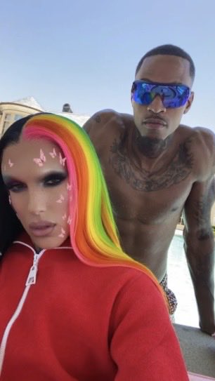 msamaribanx's tweet photo. @feelingcruel Both these pictures are Ai lol this is the real photo of him and Andre https://t.co/iNanlMaJQO