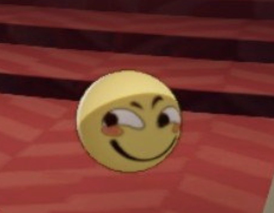 PhainonofAE's tweet photo. I’m putting a hit out on this freak. 33,550,336 credits to anyone who can get him away from my wife https://t.co/Ae699WtZBg