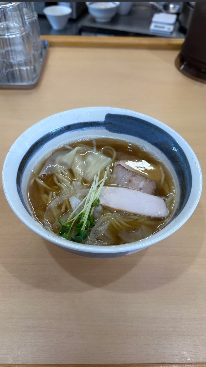tcaaau1203's tweet photo. ❶自家製 和出汁塩トリュフ昆布水❷川さん       
鶏白湯つけそば大盛りAll TP 究極のよくばりTPで川さん満喫❸❹丸山商店さん 煮干しとポルチーニのらぁ麺と焙煎煮干しと大葉冷やしあえ玉 ❸感動！煮干しもですがポルチーニきいて好みすぎました！あえ玉は安定で美味！ https://t.co/KgWgRFmu9d