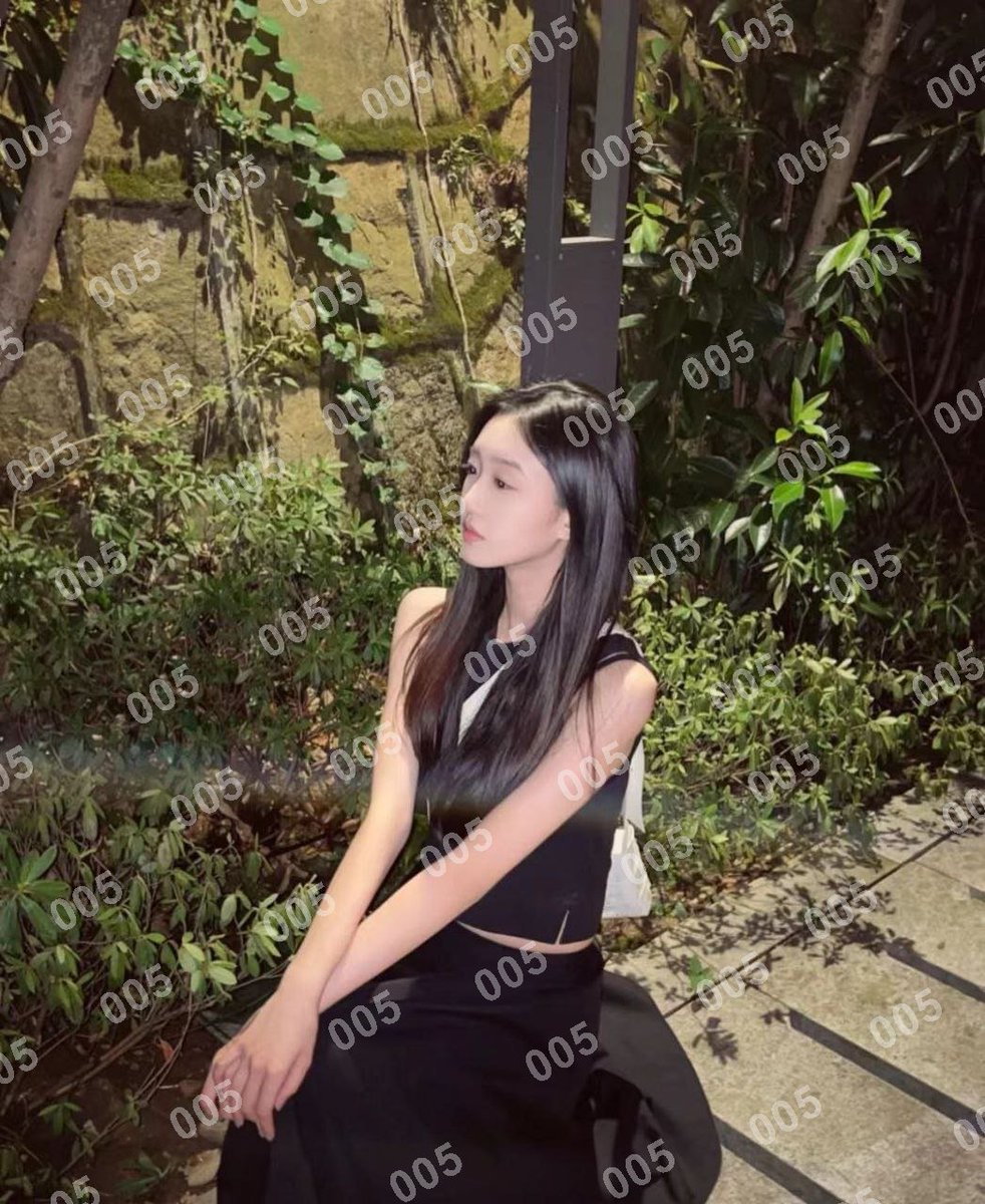 harrileg's tweet photo. #南阳

琏係👉🏼❌：@abigailprieto81（失联看主页第一条帖子，转发或者截图页面可效率通过）

#河南

哭的时候没人哄，我学会了坚强；怕的时候没人陪，我学会了勇敢;烦的时候没人问，我学会了承受。

南阳市新野县信臣广场 https://t.co/edyRgBc9Fj