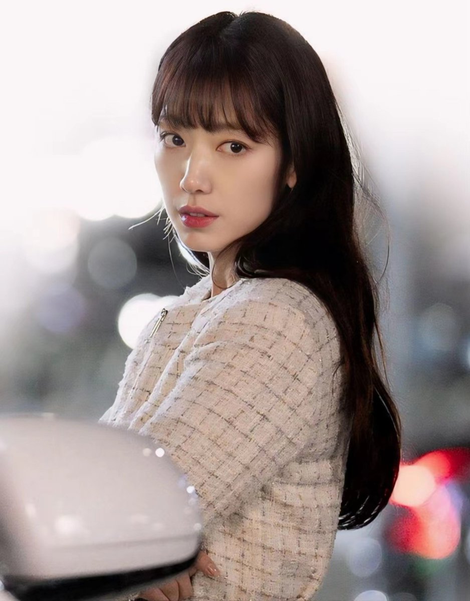 bbeumshinhye's tweet photo. 지옥판사2 내년 상반기 촬영 예정이라니...
오라 달콤한 나의 악마 유스티티아 ♡ https://t.co/yA2nBlWmny