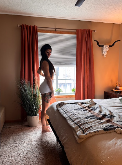ceramichellex's tweet photo. Just a side profile to keep you thinking about me all day. ๐
#fitandinked #keepcompany #stayingIn https://t.co/krWVFSSQ3X