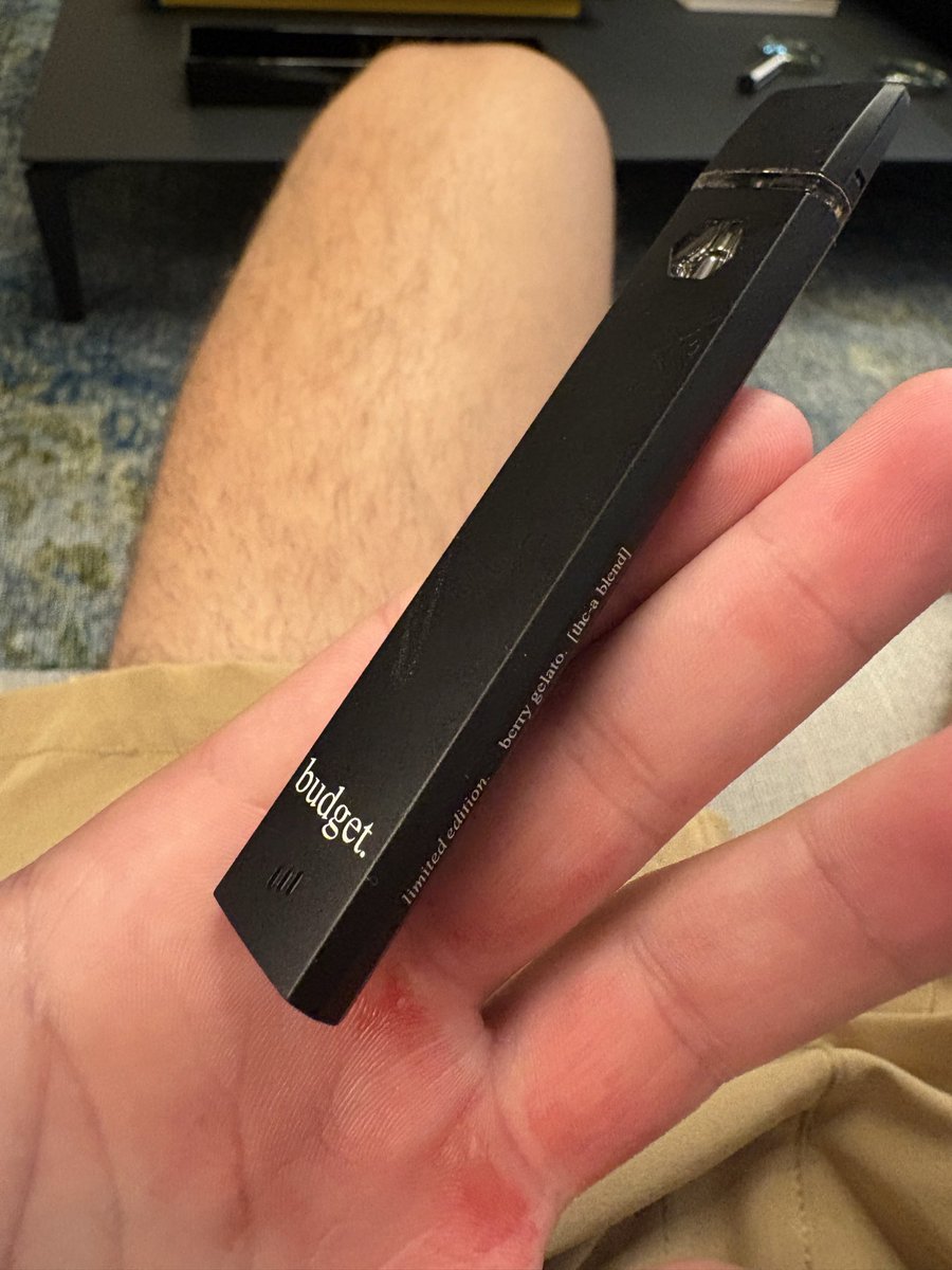 ChetnamBagKing's tweet photo. Buddy said he had a budget cart, didn’t know he meant this yall think it’s good? 😂 https://t.co/sq3oSHHNbS