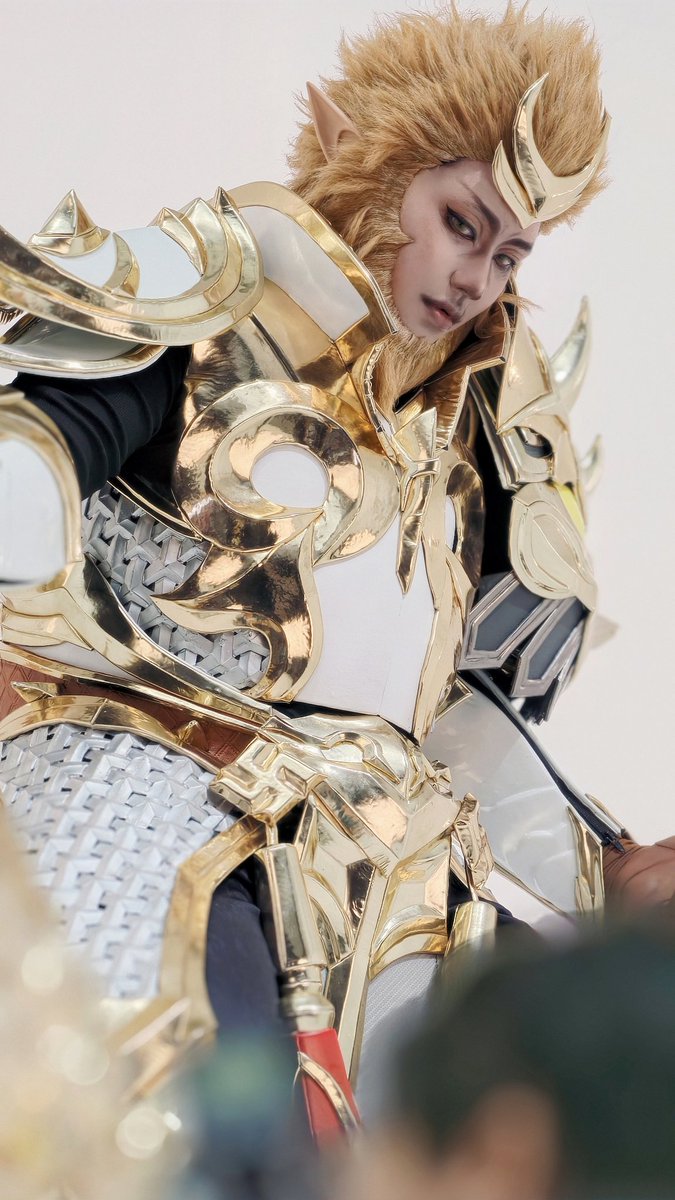 Crownscoser's tweet photo. WUKONG — ROV (Arena Of Valor) 

Cosplayer : @King_KT0914
Studio : 246 studio 

📷 Dachshund Phonephoto

— Tag —
#ROV #ROVCosplay #Garena #GarenaRov #liênquânmobile https://t.co/U8Kb81xz6V
