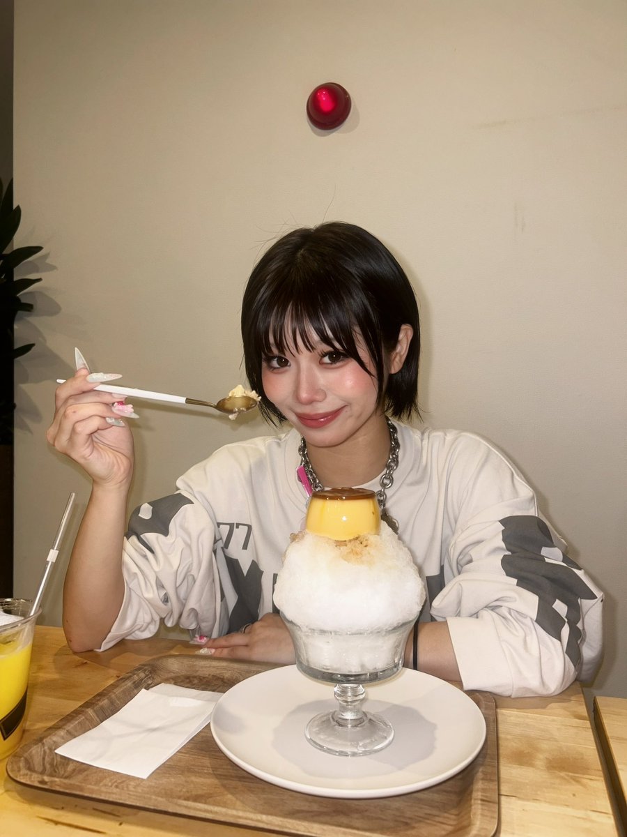 Yuity_neostella's tweet photo. 昨日ライブ後に今年初かき氷したよ🍧
ぷりん🍮ぷりん🍮 https://t.co/GOW9LG5Utl