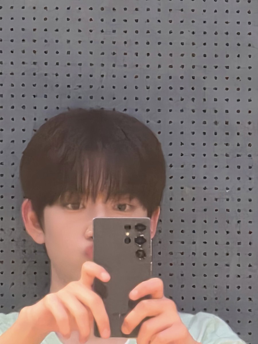 IDID_starship's tweet photo. [🌠] #김민재_DID
🐙 

#IDID #아이딧 
#KIMMINJAE #김민재 https://t.co/IeyprI5IE8
