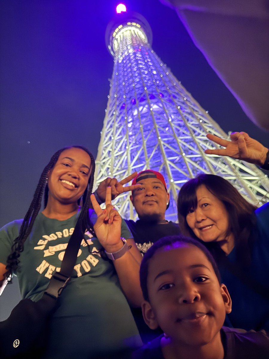 micrwfrd's tweet photo. @MoCochcsVega Sky tree. I miss my home https://t.co/tS9lShAEIN
