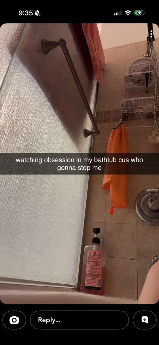 holyintervals's tweet photo. bro all my friends are dming me and telling me ts was weird 💔 let me be whimsical in peace god https://t.co/tfKxnedczt