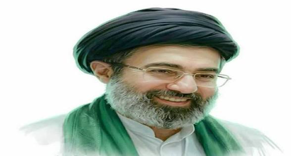 Rapsody62's tweet photo. دیشب خواب مُجی رو دیدم.
افتاده بود رو یه تخت تو یه بیمارستان تو سیبری روسیه.
ناراحت بود که زبون روسی نمی‌فهمه. یک عالمه شلنگ بهش وصل بود و دنبال دست و پاهاش میگشت...

😊😊💀 https://t.co/GwDoGzIQeR