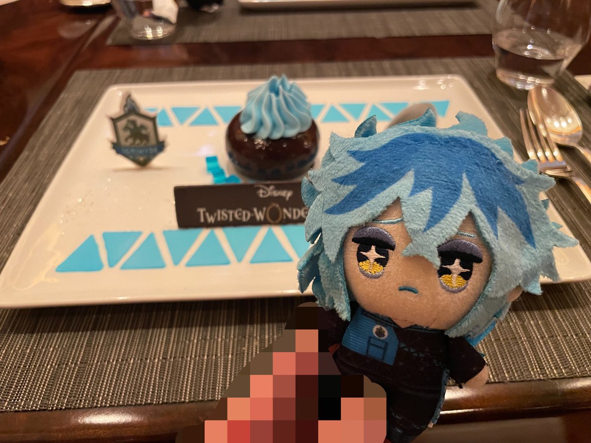 julanokioku's tweet photo. そういえば本当にだいぶ前だけどイグニコラボのエンパイアグリルでの食事美味しかったです！ｲﾃﾞｱはいつも通りお出かけが嫌そうでした。 https://t.co/hky1cDFWVh