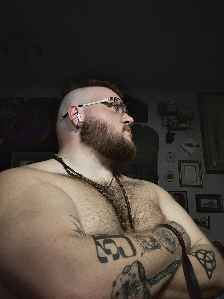 chugs tweet media