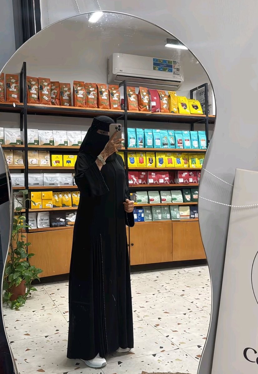 AlfredMuysv8's tweet photo. متداول : في الخرج للاحساء بيشه الان 
وش توقعاتكم لمونديال امريكا  ؟! في تبوك برد اححح النهائي وارتفاع الاسعار 🙅🏻‍♀️
الشتاء الماطر الطائف 🌨️ الخرج سهره أبها موسم الرياض سالب المدينة القصيم مكه المدينة مساج الطائف موجب جدة بريدة عنيزة مكة المدينه ❤️‍🩹 https://t.co/eqU05ldqaZ