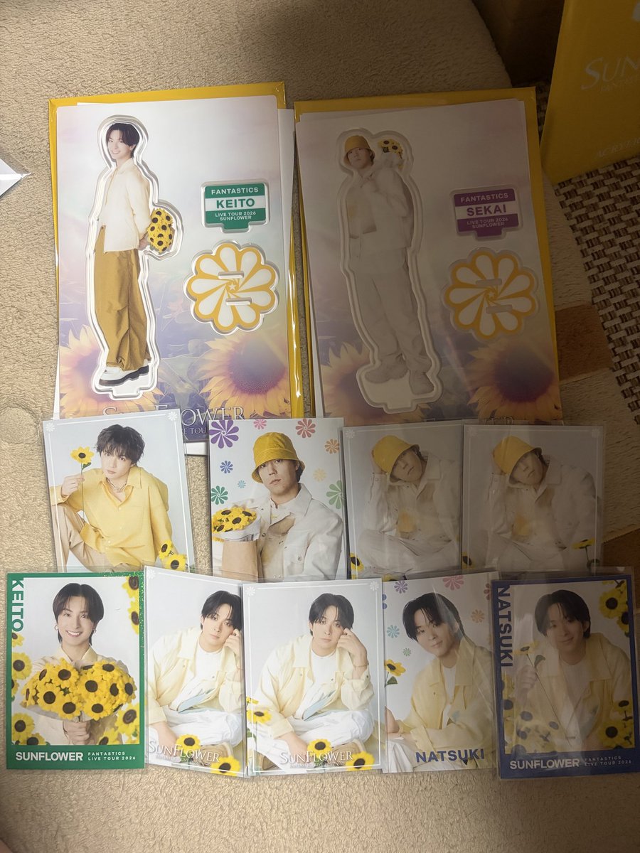 N82000000's tweet photo. FANTASTICS  ファンタ LIVE TOUR 2026 SUNFLOWER フォトカ 交換

譲　世界フォトカ　アクスタ
　　佐藤フォトカ
　　澤本フォトカ
　　木村フォトカ　アクスタ
求　八木　アクスタ　シクレ
　　中島　フォトカ　シクレ
有明２日間と福岡現地交換お願いします。
また過去物も交換可能です。 https://t.co/FSQpNS4BCx