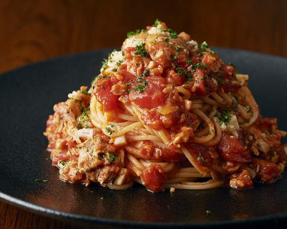 momoya_official's tweet photo. 今日8月31日のかんたんレシピは、、、
「さばとトマトのパスタ」！
さば缶×トマト缶×”きざみにんにく”で簡単に◎！具材を煮込んでパスタと和えるだけなので、忙しい日のランチや夕食におすすめです♪
詳しい作り方はこちら⇩
https://t.co/9OlWvLA9Ma https://t.co/EACwmxy0F2