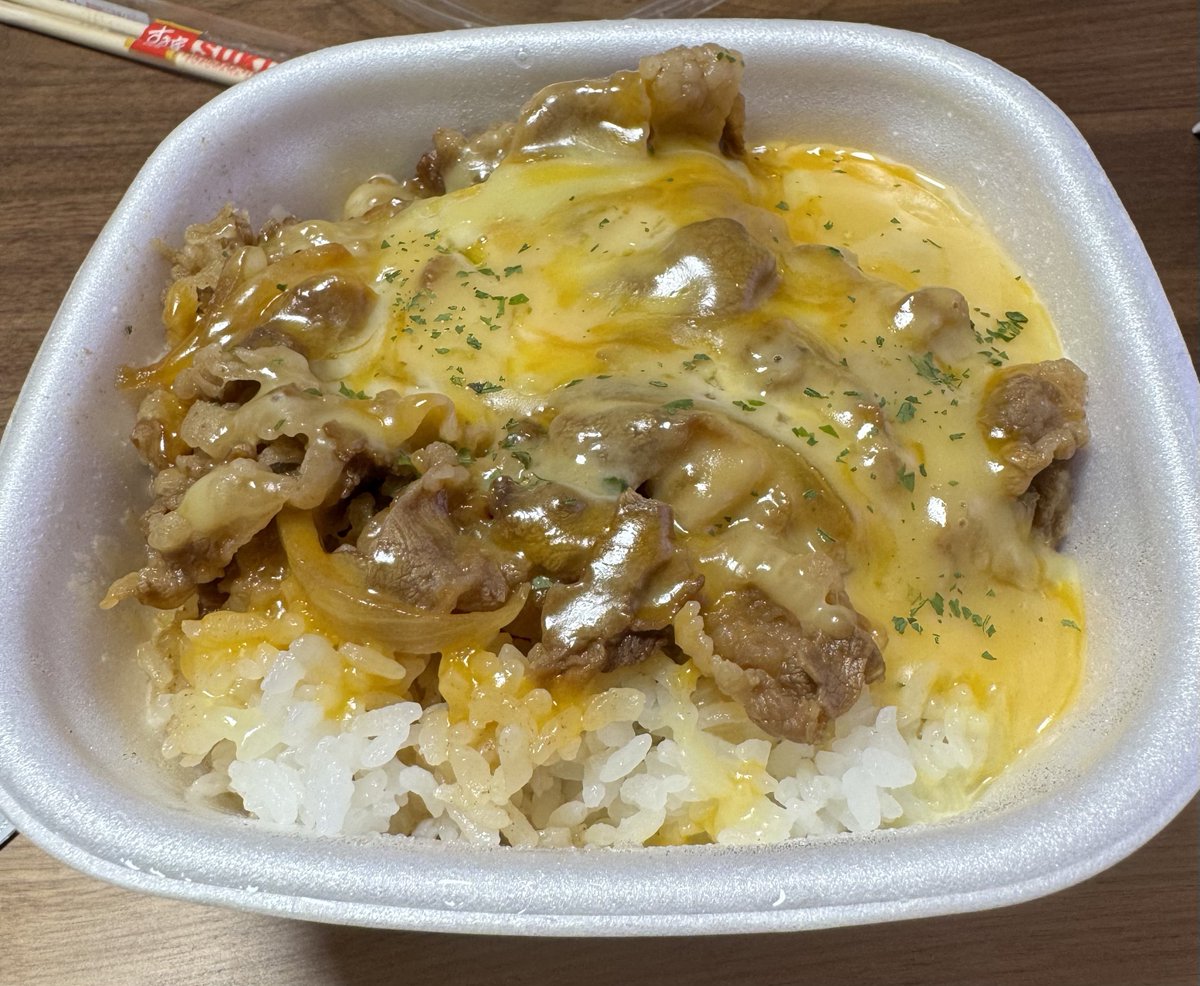 kouya_miho's tweet photo. 初チー牛で今クワトロ大尉 https://t.co/awbs6S5GmB