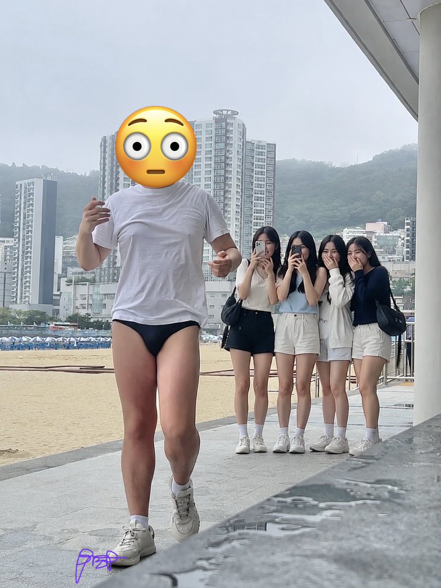 Linelesscharger's tweet photo. 여름에 해수욕장으로 물놀이 가기!! 1-8편

뭐지.. 많은 시선이 나에게 집중되고 있는 것 같아.. 👀😳😅

#해수욕장 #삼각수영복 #beach #speedo #vパンツ https://t.co/e5TwyLyLwE