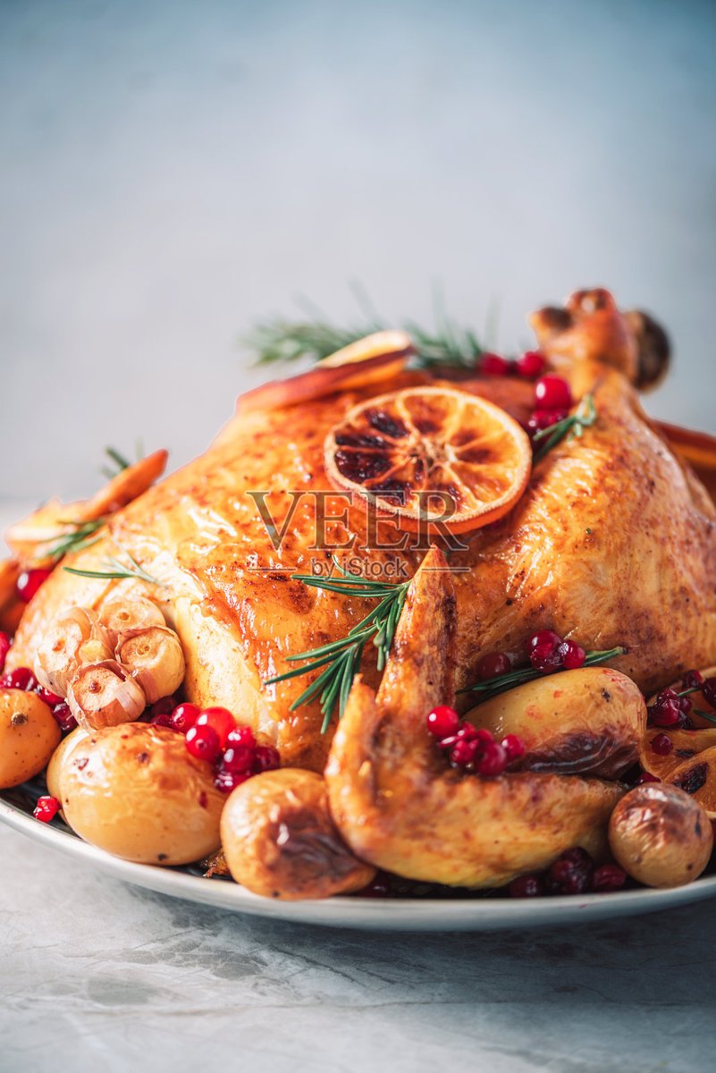 HechoEnCalifas_'s tweet photo. Thanksgiving is around the corner! Savor our roasted turkey with cranberry sauce u0026 homemade stuffing—warm, cozy, perfect for your feast. Tag who you’re sharing it with!  #ThanksgivingFeast， https://t.co/XQP68faDf6