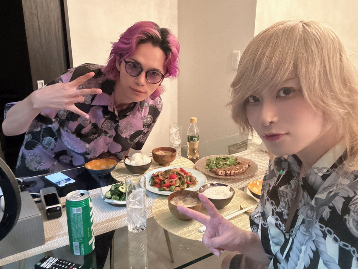 0meimi0's tweet photo. 三重県1日目！
三浦優生さんの家に泊まった！
手作り料理が良過ぎました。
後部屋が綺麗過ぎました。
後顔がカッコ良すぎました。

今から四日市に行くぞ〜 https://t.co/KaD1fZ7DGt