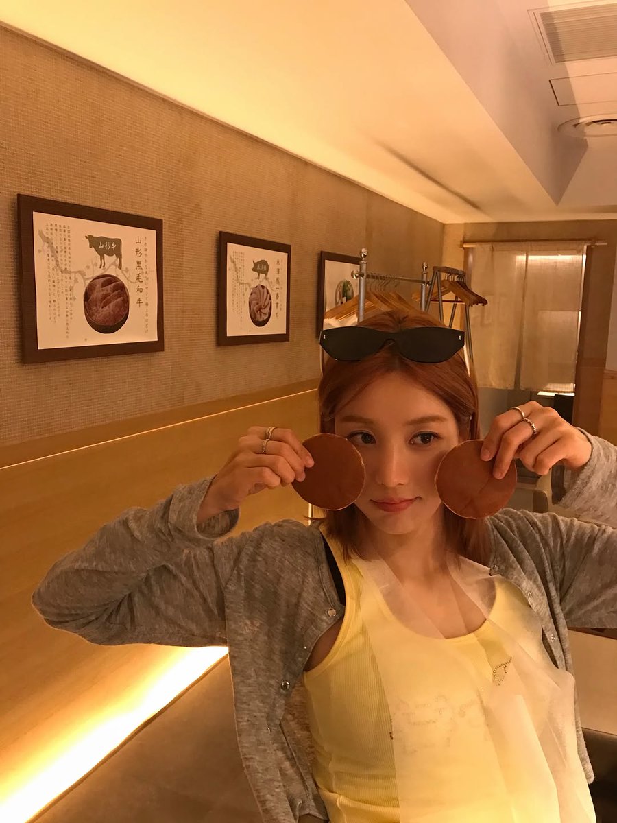 5thminmin's tweet photo. 📍샤부샤부 야마와라우 https://t.co/mAcwP4Ob8v
