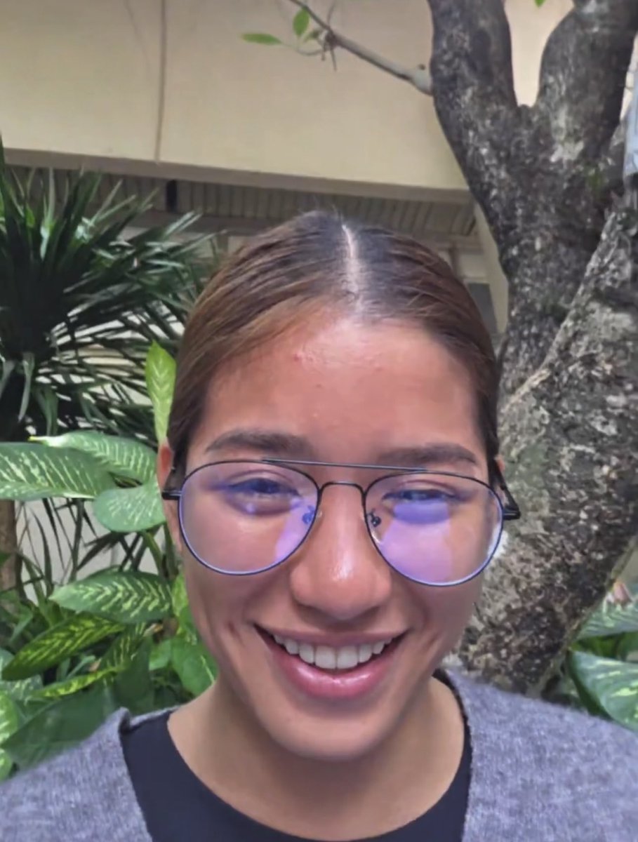 iahsgf's tweet photo. CUTIEEEE https://t.co/cZ19aVC0yf