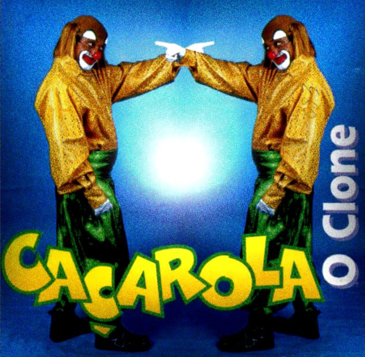 lovesosaS2's tweet photo. Ninguém fala de quão hard foi essa capa do caçarola https://t.co/gaoKCBbSgZ