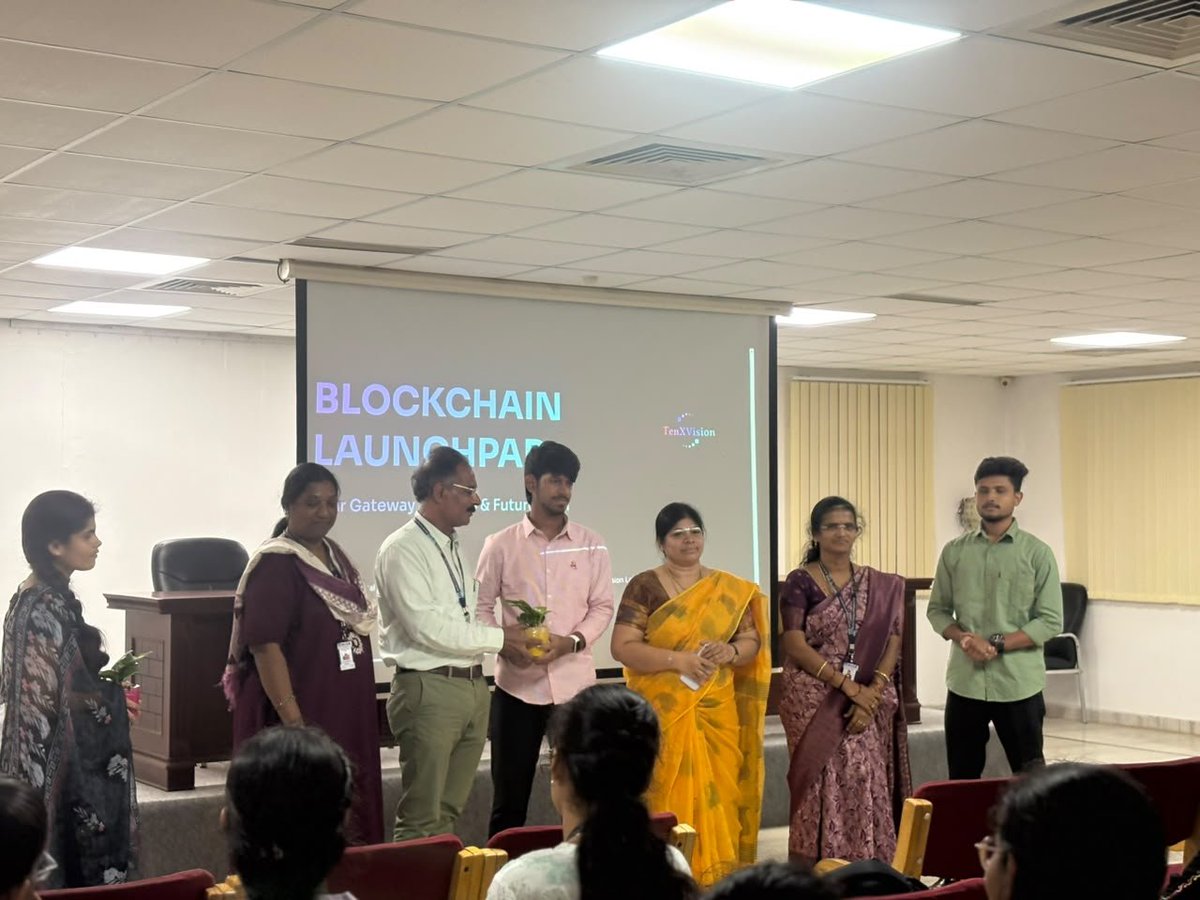 TenXVisionLabs's tweet photo. Blockchain Launchpad @ MVGR College of Engineering ✅

100+ students. Live crypto wallets. Real Web3 career paths. A live look at the $100K+ Algorand X402 Challenge.

Thank you Leela Prasad sir &amp; @mvgrcollege for the support. More campuses next 🚀

#Web3 #Algorand #TenXVisionLabs https://t.co/fPT1a5DTO4