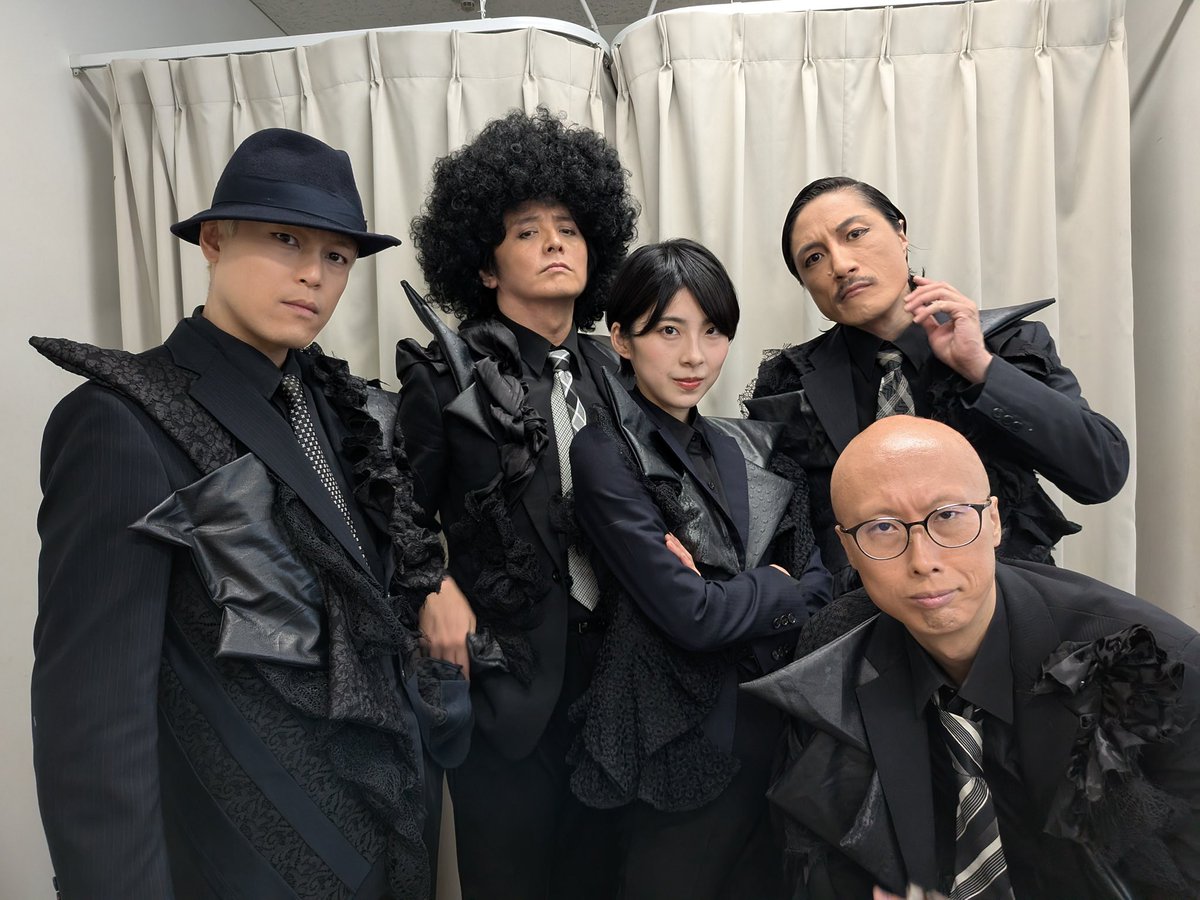 suzuka_kazama's tweet photo. 『#黎明ロマンティック 』
全公演が終演しました。
たくさんのご来場、応援本当にありがとうございました！

心から楽しかった！
この一言に尽きます。
板の上でみんなと目線を、声を合わせる時間がこのまま永遠に続けばいいと思うような
そんな幸せな空間でした。
ありがとうございました！

風間涼香 https://t.co/EkfsgsjAM6