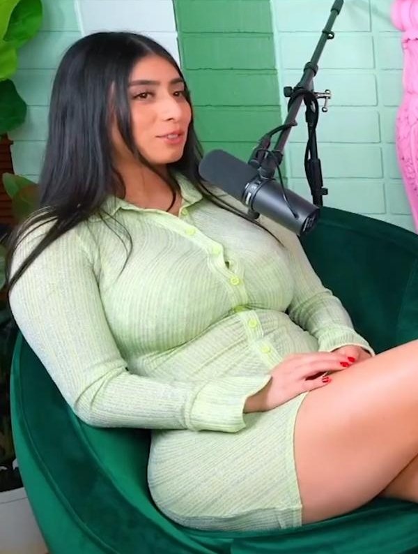 DhanuSaravanaa's tweet photo. Full Name: Violet Myers
Date of Birth: February 24, 1997  
Age: 29 years old (as of 2026)
Birthplace: Los Angeles, California, United States  
Nationality: American (of multi-ethnic Turkish, Pakistani, and Mexican descent)  
Height: 5'3" (160 cm)  
Weight: 132 lbs (60 kg)
Eye Color: Brown  
Hair Color: Dark Brown / Black
 
Career & Digital Presence
Profession: Actress, Model, Digital Content Creator  
Years Active: 2018 – Present
Net Worth: Estimated at $2.5Million USD