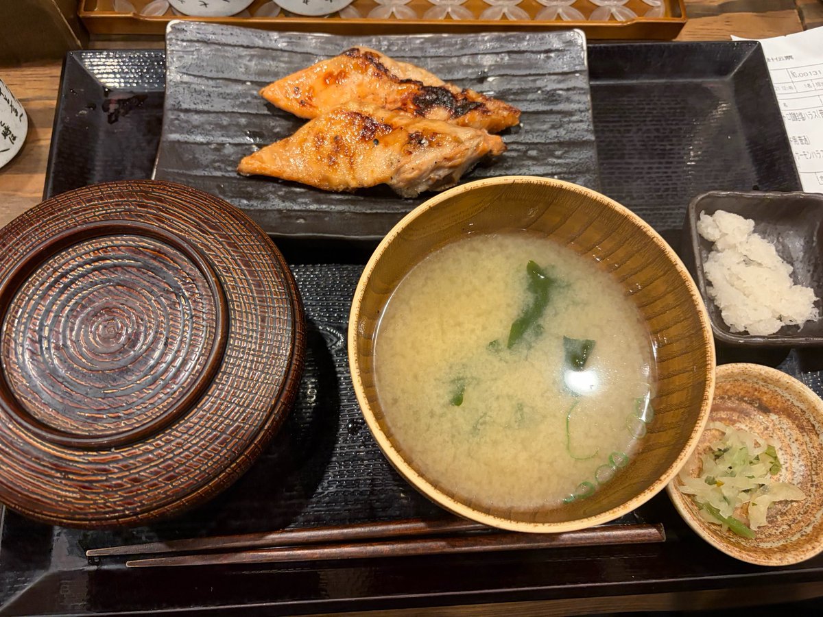 kondo_vrc's tweet photo. 写真より明らかに小さかったけど美味しかった https://t.co/hqNKbwPMFx