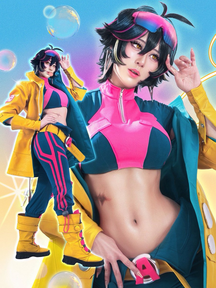 larochefort11's tweet photo. Jubilee’s totally ready to party! Showing off the results of our hard work~ Y2K inspired edits! More photos can be found on my Instagram! Quick, check it out! Tick tick boom! 🎇

 @MarvelRivals 
#MarvelRivals #Jubilee #MarvelRivalsCosplay #cosplay #コスプレ https://t.co/rdIMhCkWqI