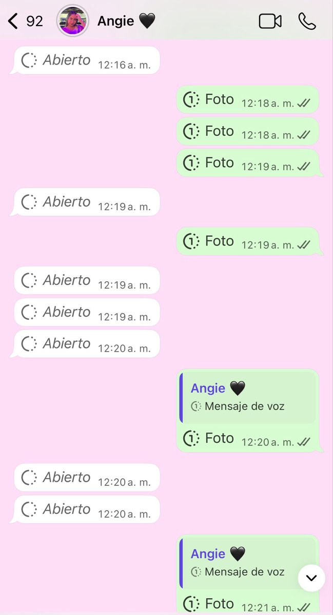 Valentinguis's tweet photo. Solo somos 2 soldadas caídas que aprendieron de sus errores del pasado JAJJAJAJAJAJAAJ https://t.co/8qYW2bncEu