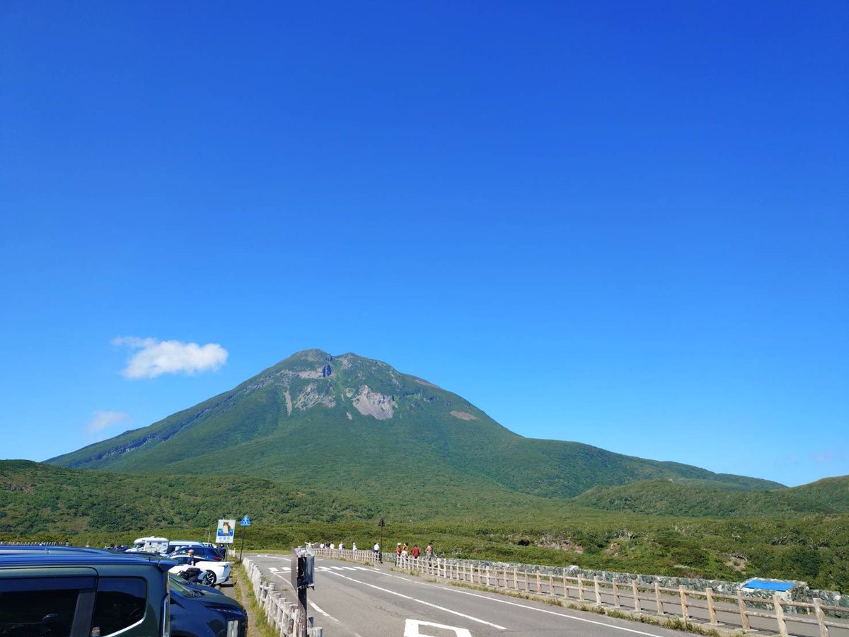 magurokai_06's tweet photo. 名古屋航路から上陸したメンバーは早速林道遊び。
根室出発組は納沙布岬から知床半島へ。

#鮪会
#北海道ツーリング https://t.co/ROHZoSkK1U
