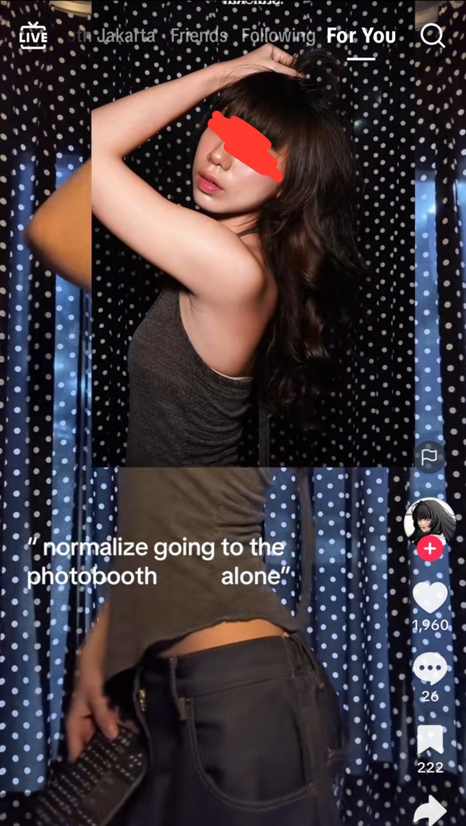 yforyellnikoff's tweet photo. "normalize going to the photo booth alone."

Salah satu campaign sok asik yg gapenting di era kepemimpinan prabowo. https://t.co/CH7SLxeRks