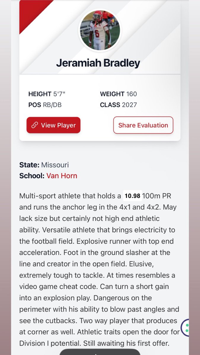 JeramiahBradley's tweet photo. Appreciate the write up!! @PrepRedzoneMO @nielstopczynski @Byrdman45th @JPRockMO @WOWKCfootball @coachmikekelsey @CoachLogan43 https://t.co/9aB1HoMdHc