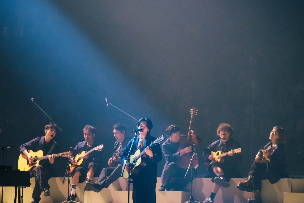 bialymusic's tweet photo. ✴︎ THANK YOU ✴︎

2026.07.15 | 日本武道館
#Bialystocks 単独公演 於:日本武道館 

甫木元空 (Vocals)
菊池剛 (Keyboards)
朝田拓馬 (Guitar)
越智俊介 (Bass)
小山田和正 (Drums)
市原ひかり (Trumpet)
オオノリュータロー (Background Vocals)

Photo by 廣田達也 https://t.co/61JHo7Eoay